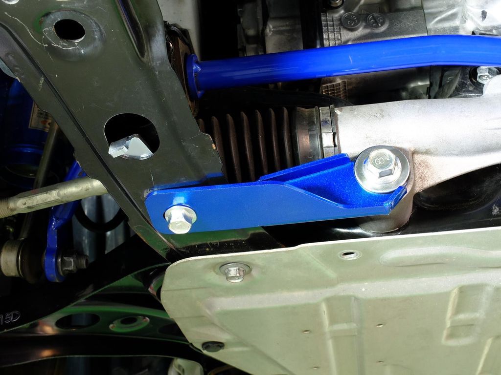 Cusco Steering Rack Reinforcement Stay