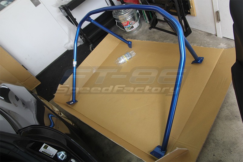 Cusco 4 Point Roll Bar & Harness Bar